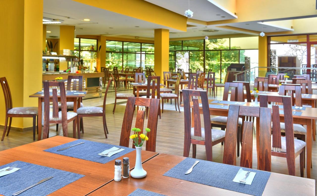 Hotel Arabella Beach Албена Экстерьер фото