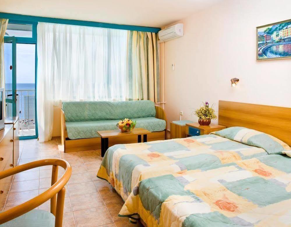 Hotel Arabella Beach Албена Экстерьер фото